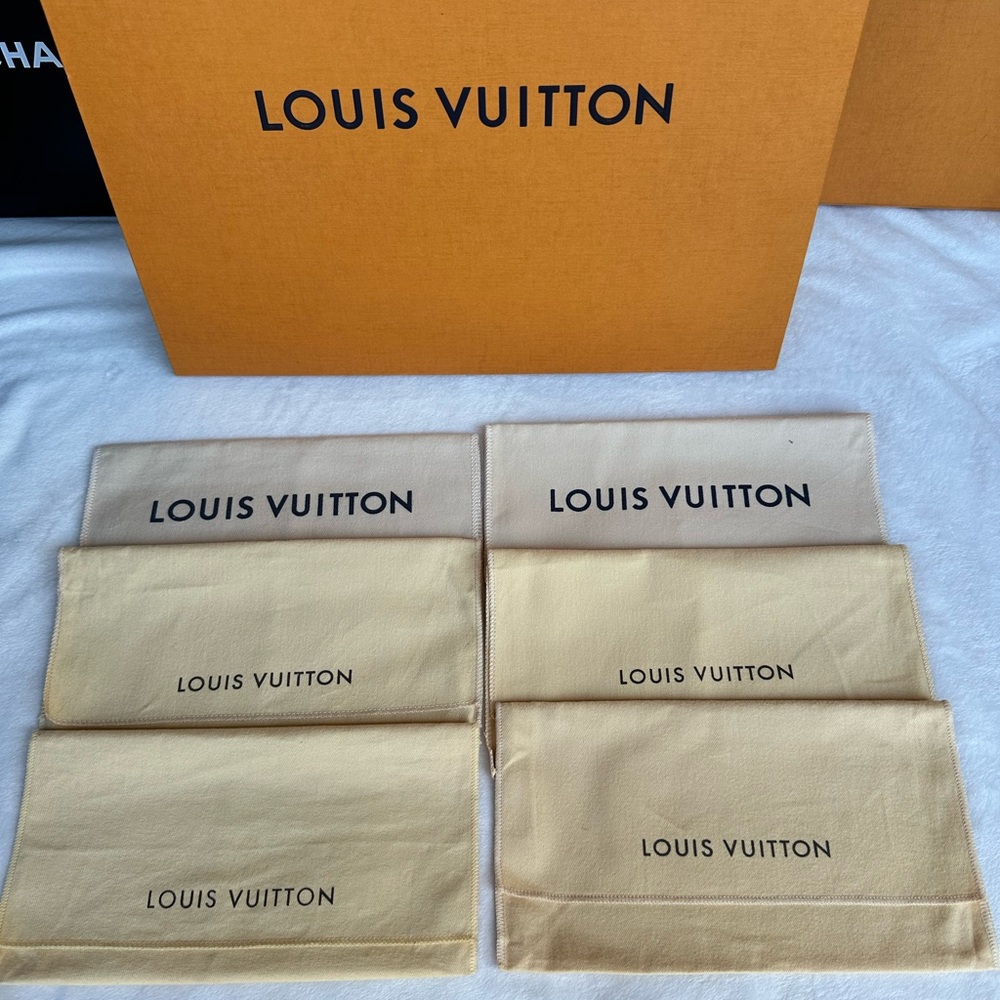 Louis Vuitton Beige and Tan Wallet Dust Bags (6pcs)